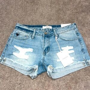 BNWT Kancan shorts light wash size small